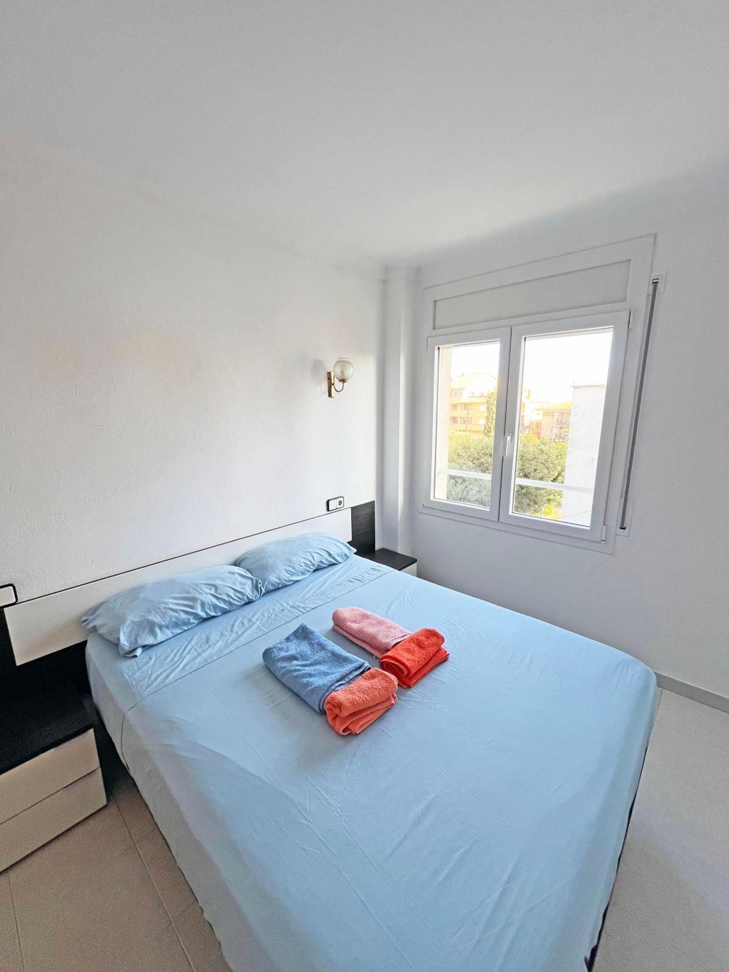 Apartamento De 3 Habitaciones En El Centro L' Escala エクステリア 写真